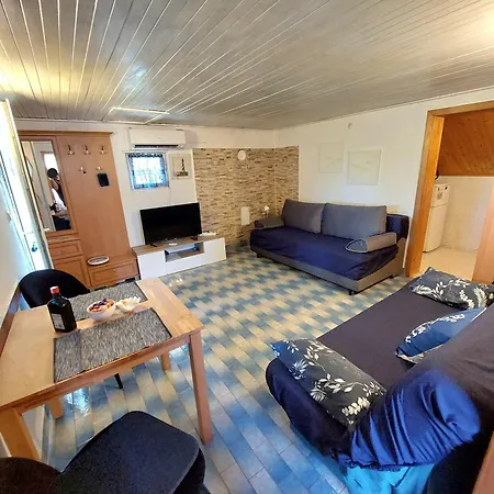 House Póla